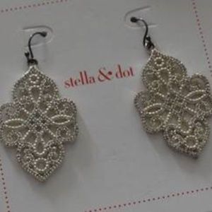 Joyce Chandelier Stella & Dot Earrings